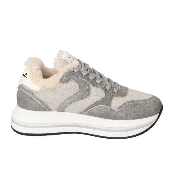 Sneakers, Grijs