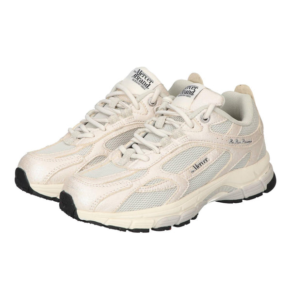 Sneakers, Wit