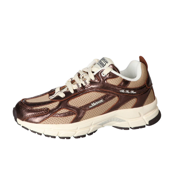 Sneakers, Brons