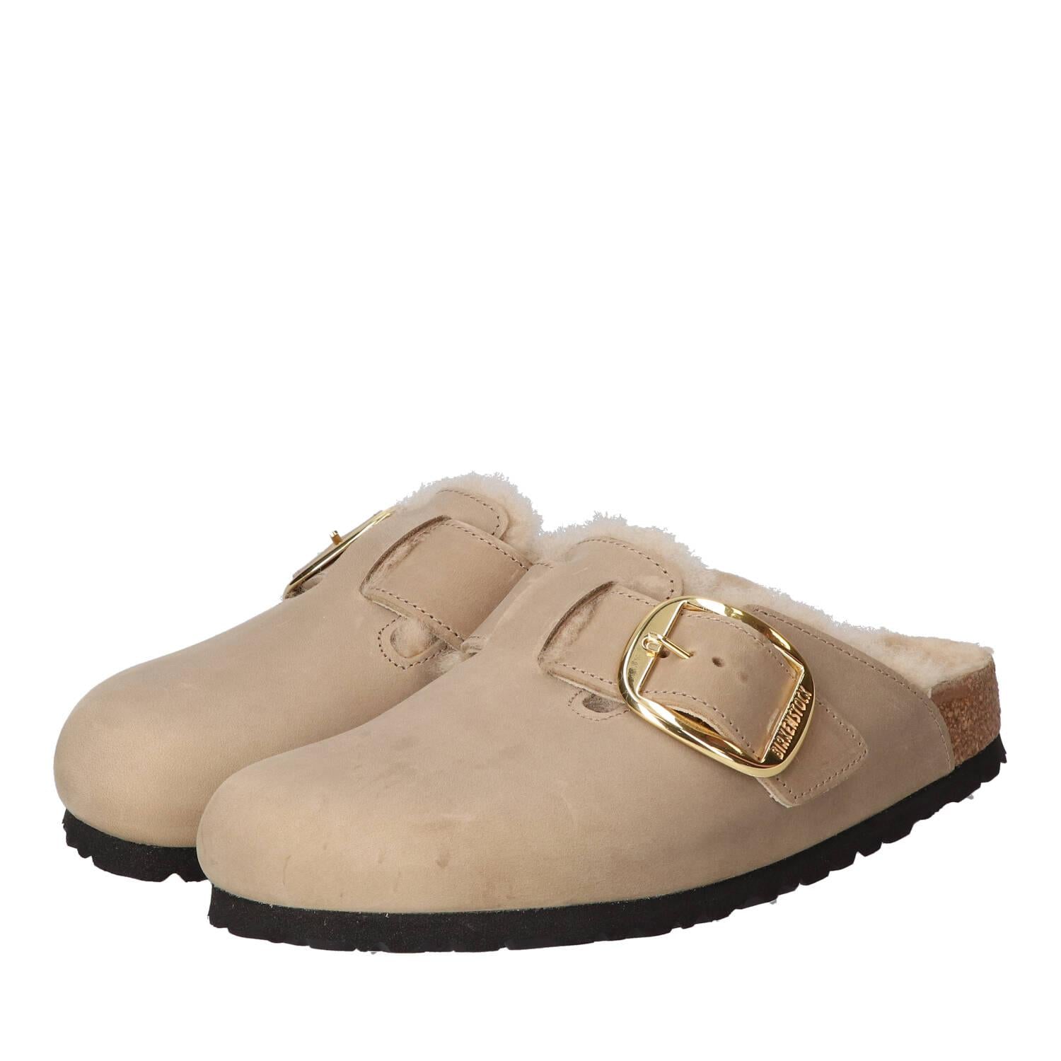 Chaussons, Taupe