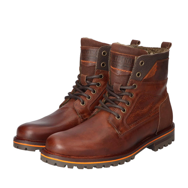 Boots, Cognac