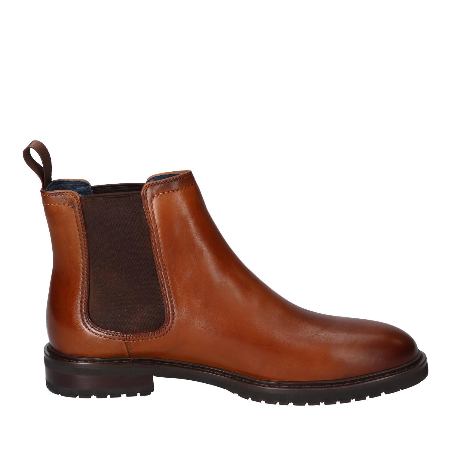Boots, Cognac