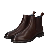 Boots, Donkerbruin