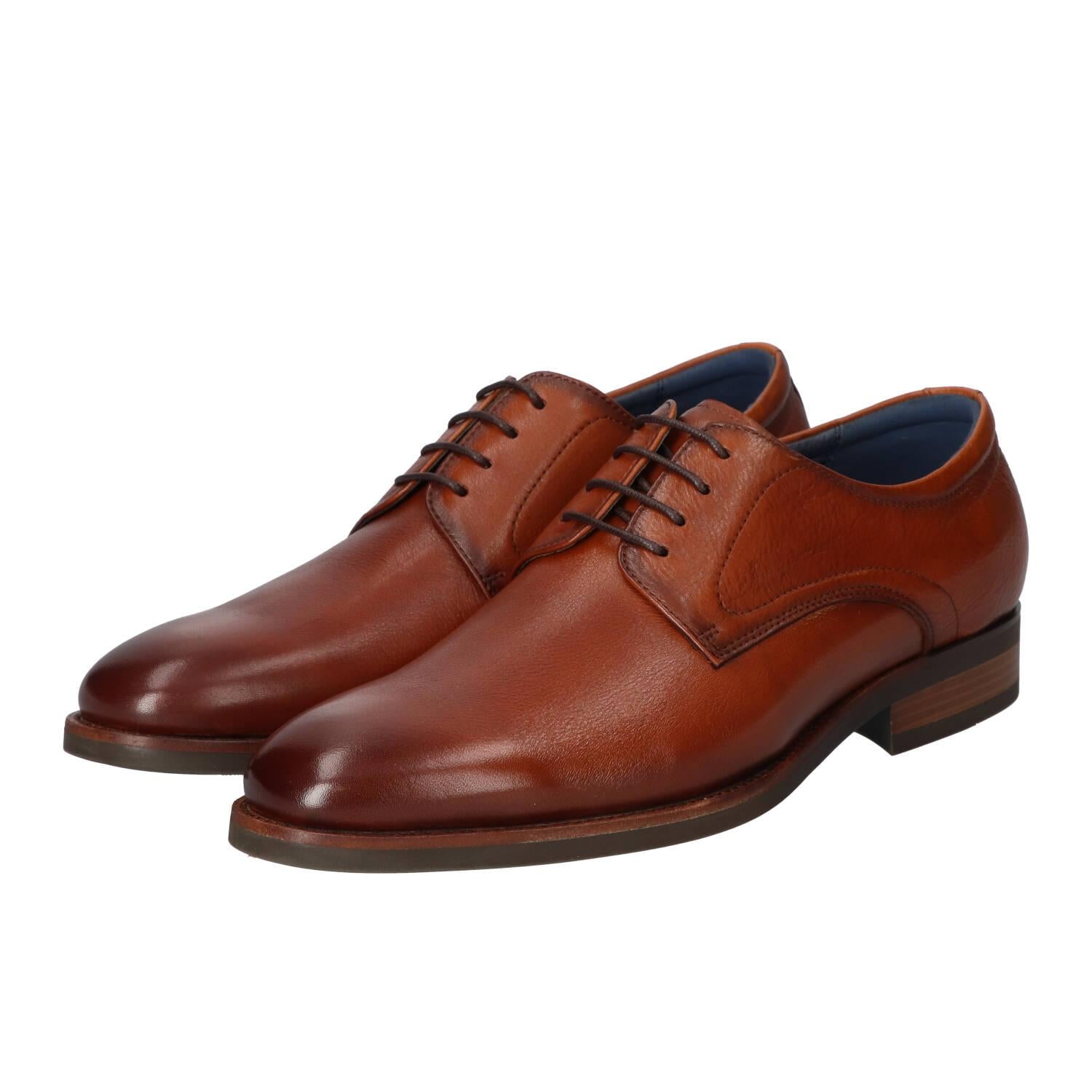 Chaussures à lacets, Cognac