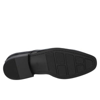 Veterschoenen, Zwart