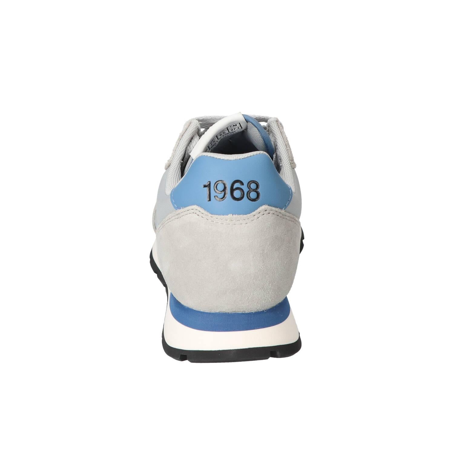 Sneakers, Grijs