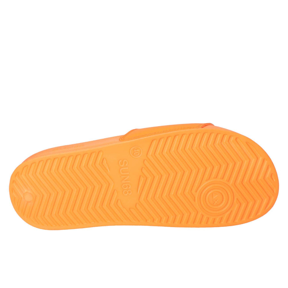 Slippers, Oranje