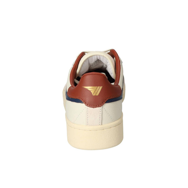 Veterschoenen, Off White