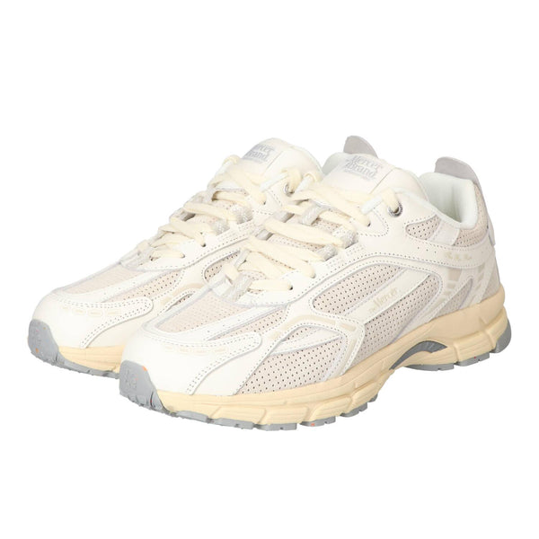 Sneakers, Off White