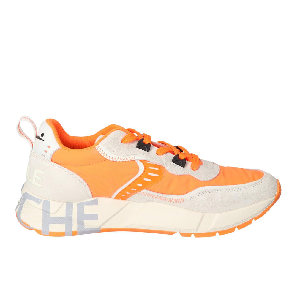 Sneakers, Oranje