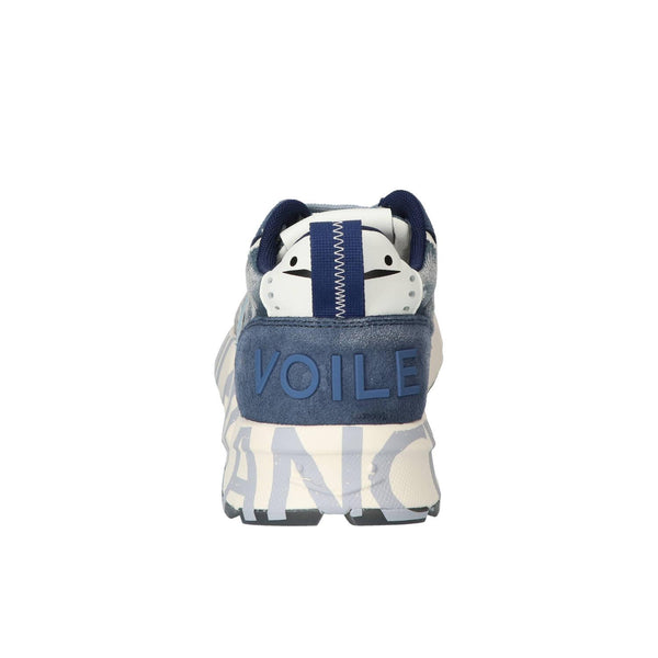 Sneakers, Lichtblauw