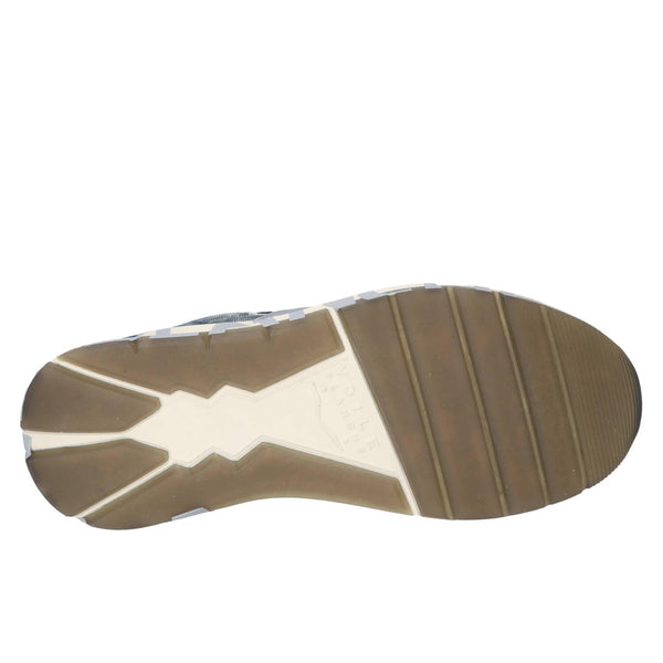 Sneakers, Lichtblauw