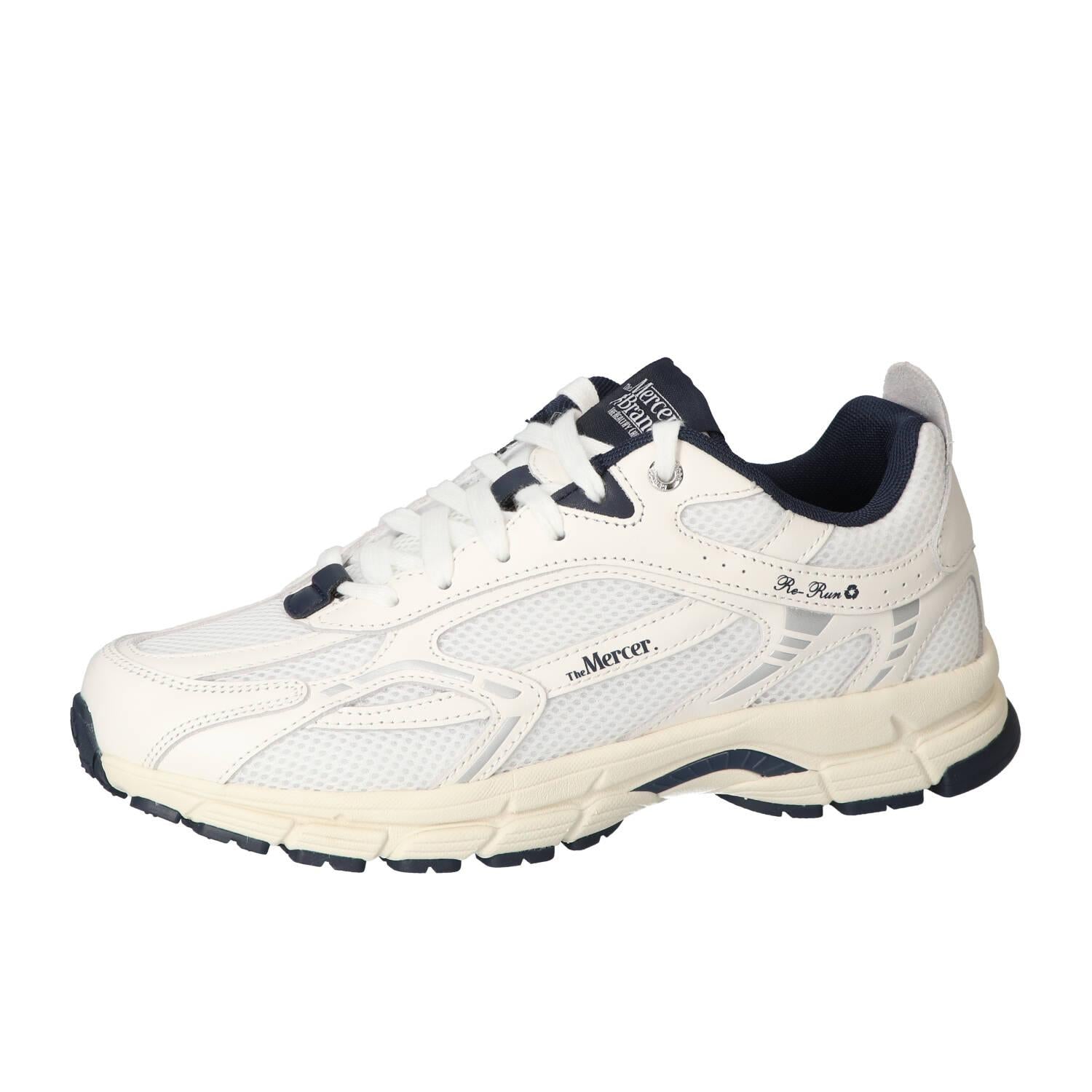 Sneakers, Wit