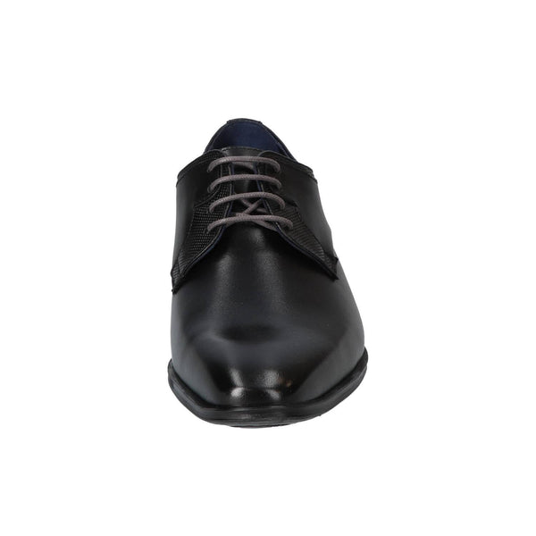 Veterschoenen, Zwart