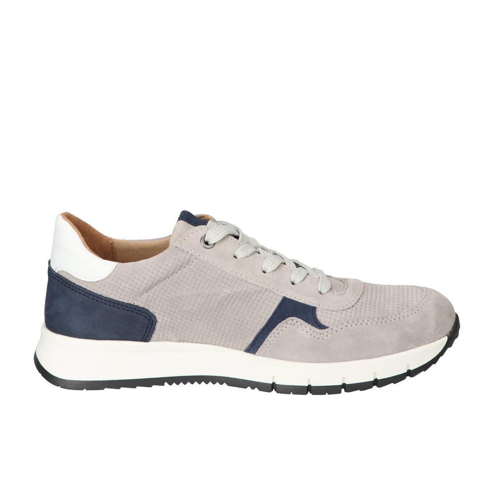Sneakers, Grijs