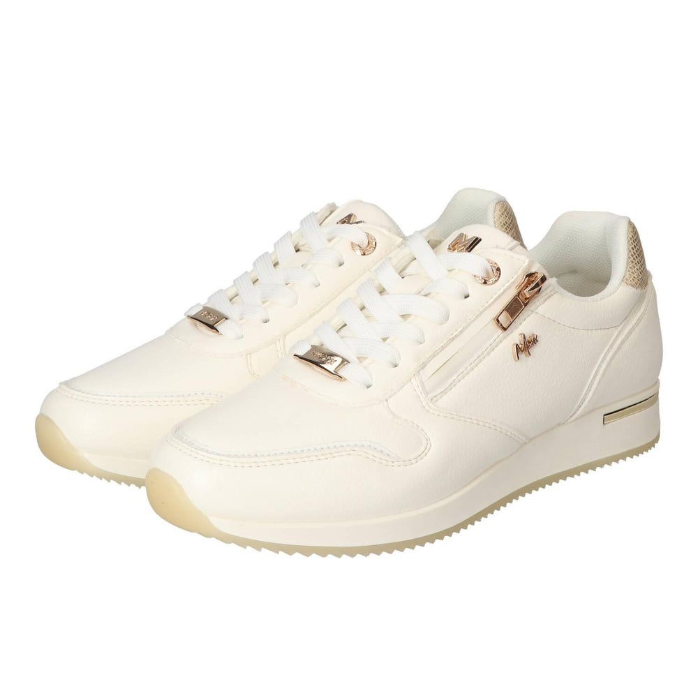 Sneakers, Wit