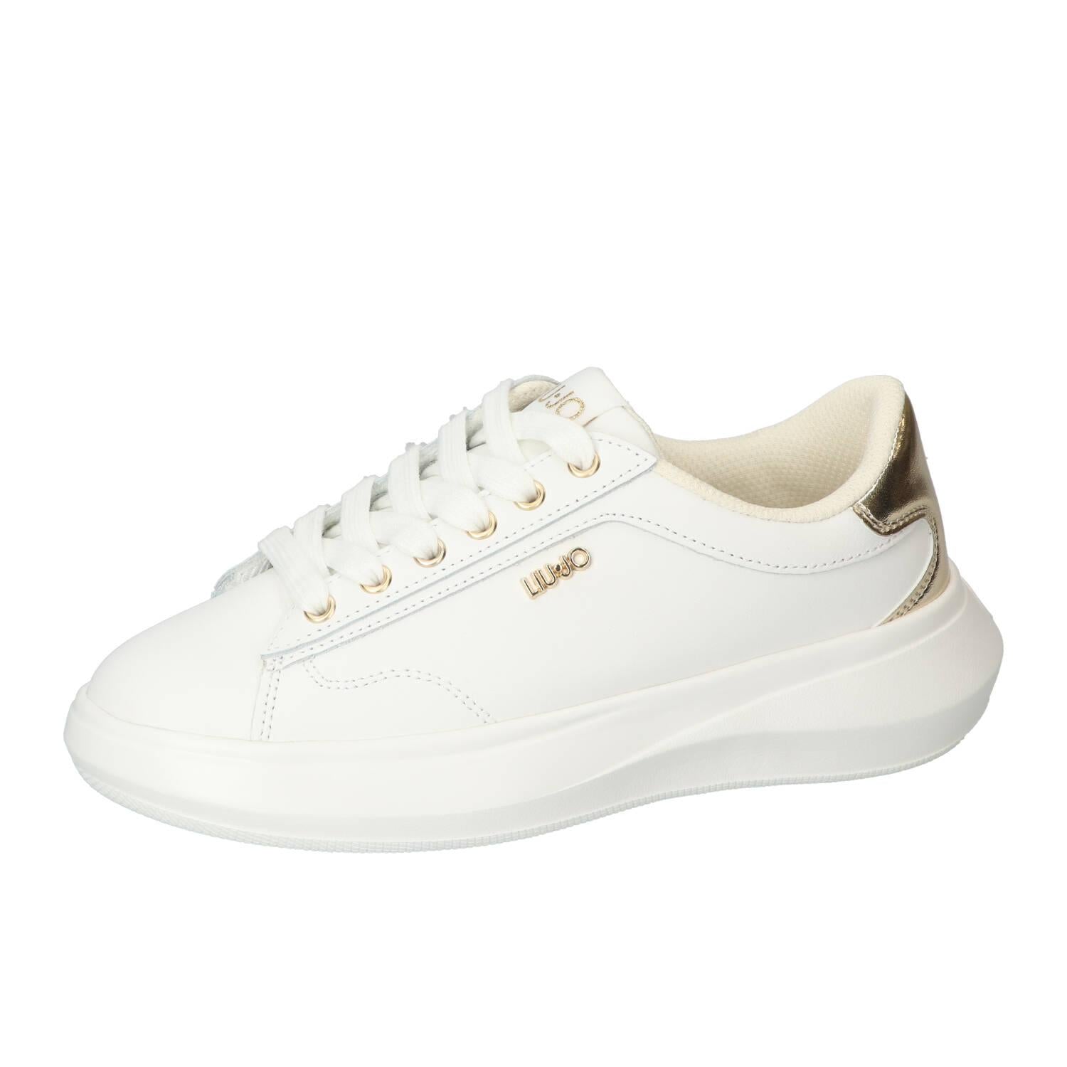 Sneakers, Wit