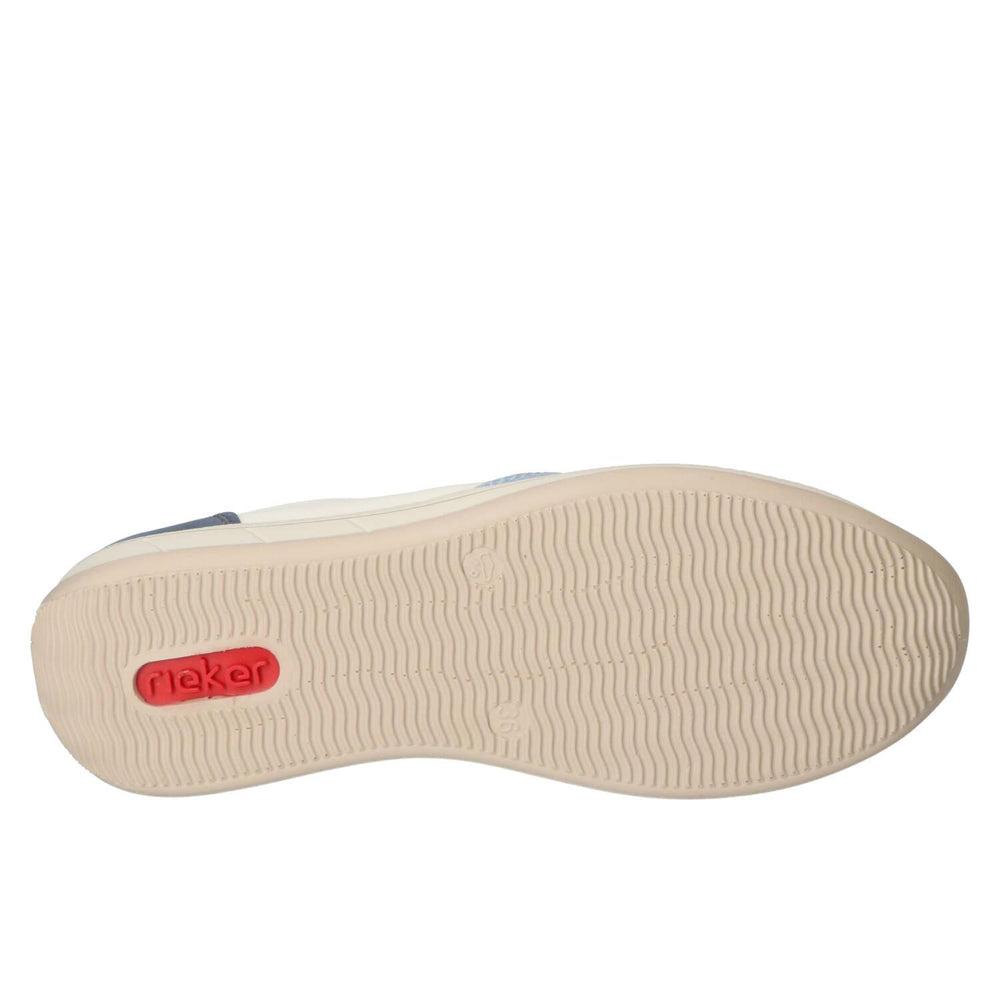 Sneakers, Lichtblauw