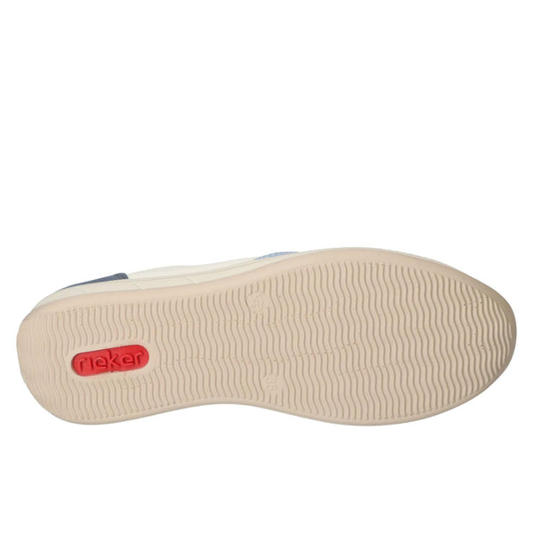 Sneakers, Lichtblauw