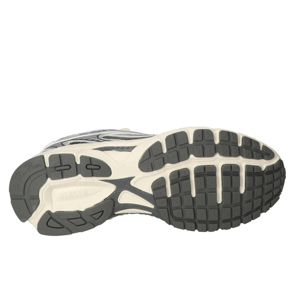 Sneakers, Lichtgrijs