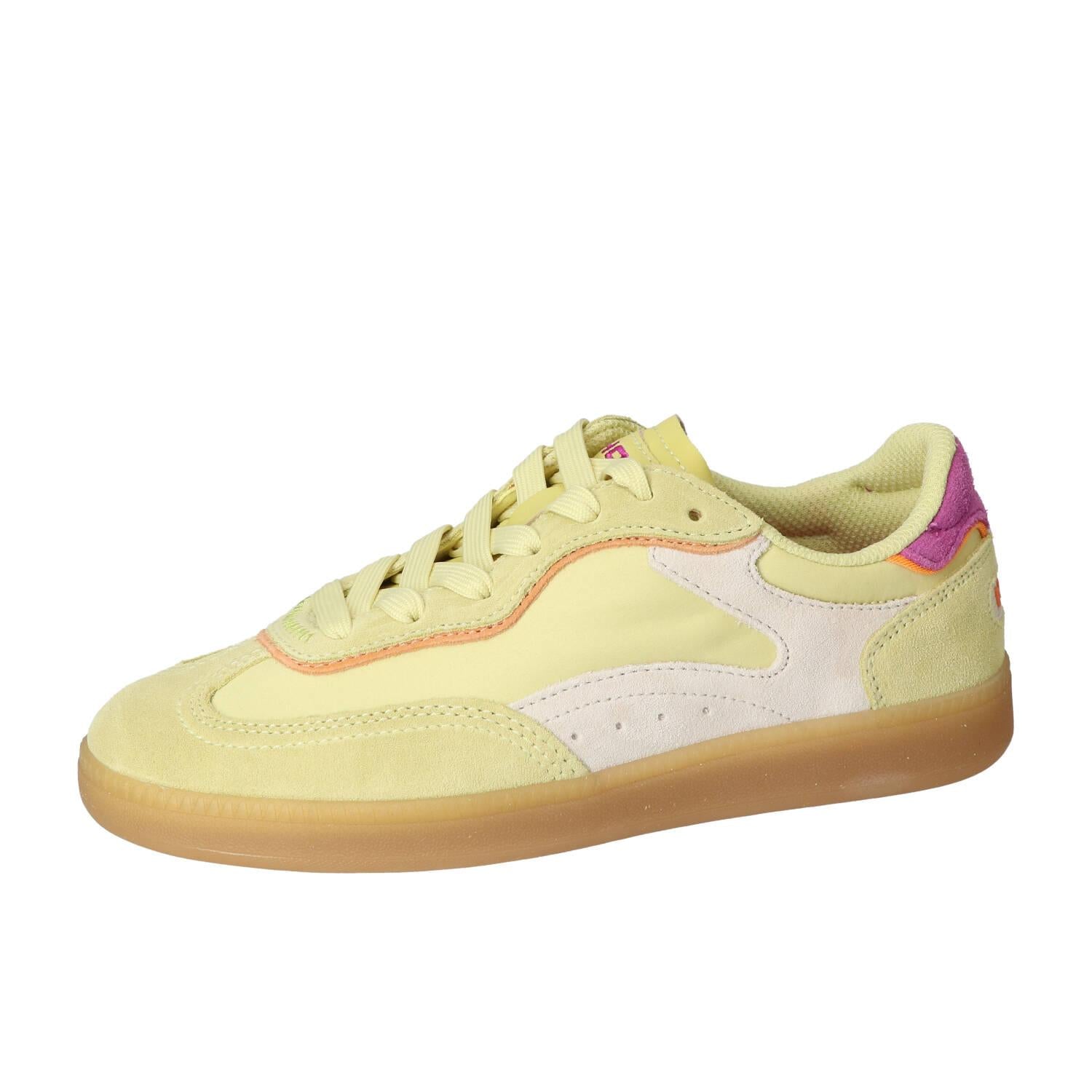 Sneakers, Geel