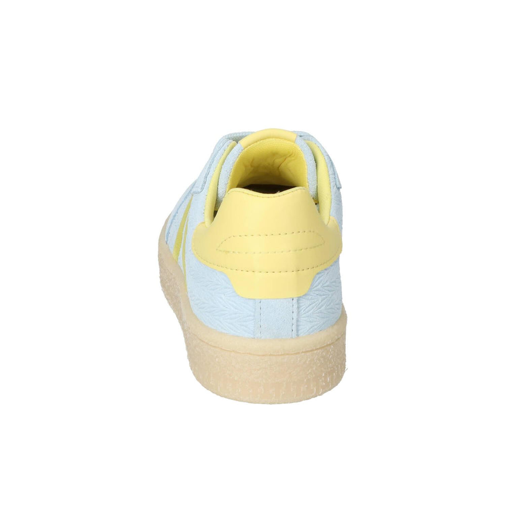 Sneakers, Lichtblauw