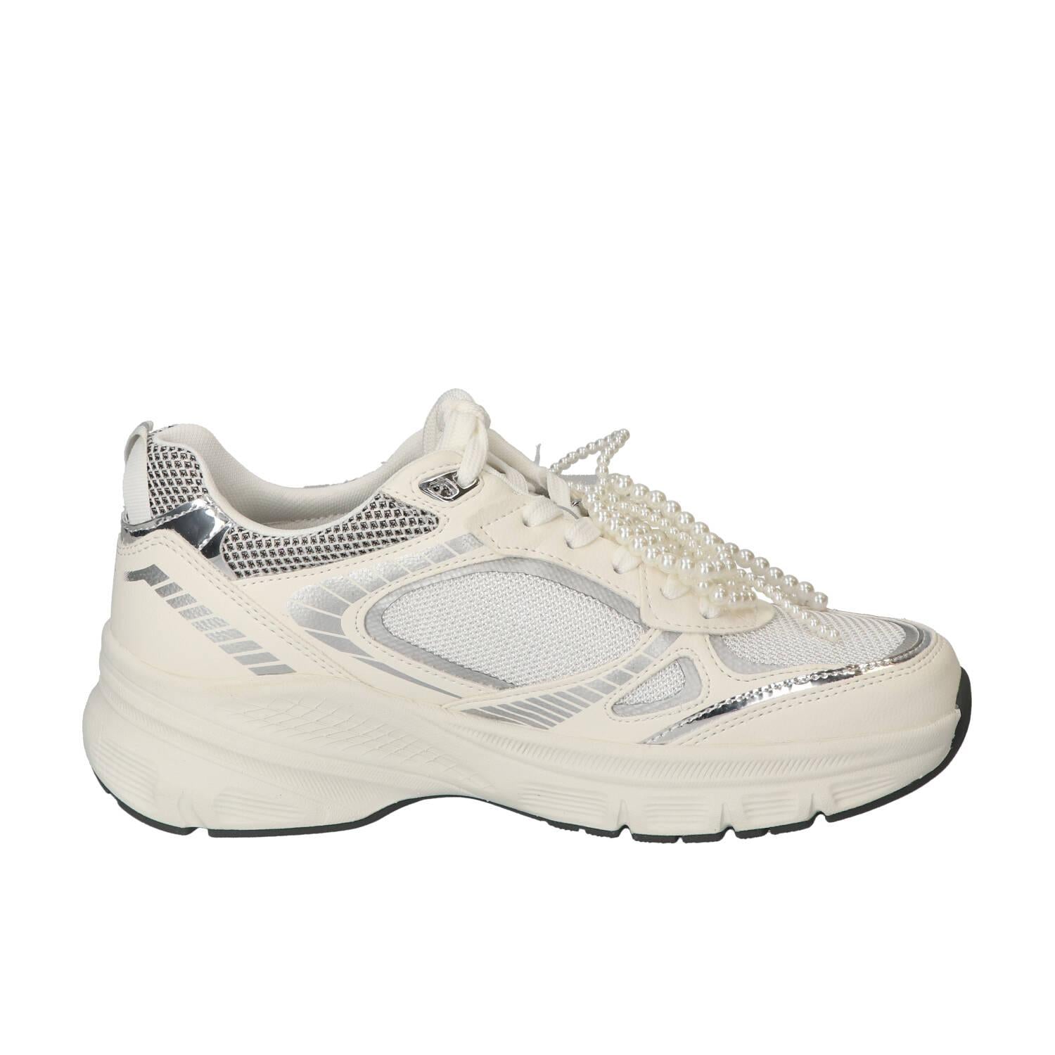 Sneakers, Wit