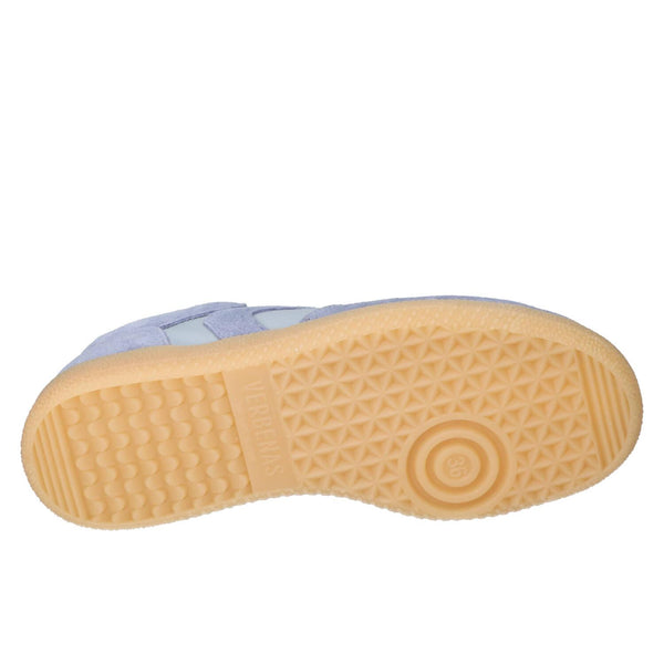 Sneakers, Lichtblauw