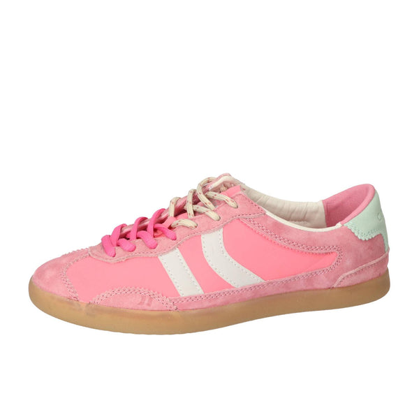 Sneakers, Roze