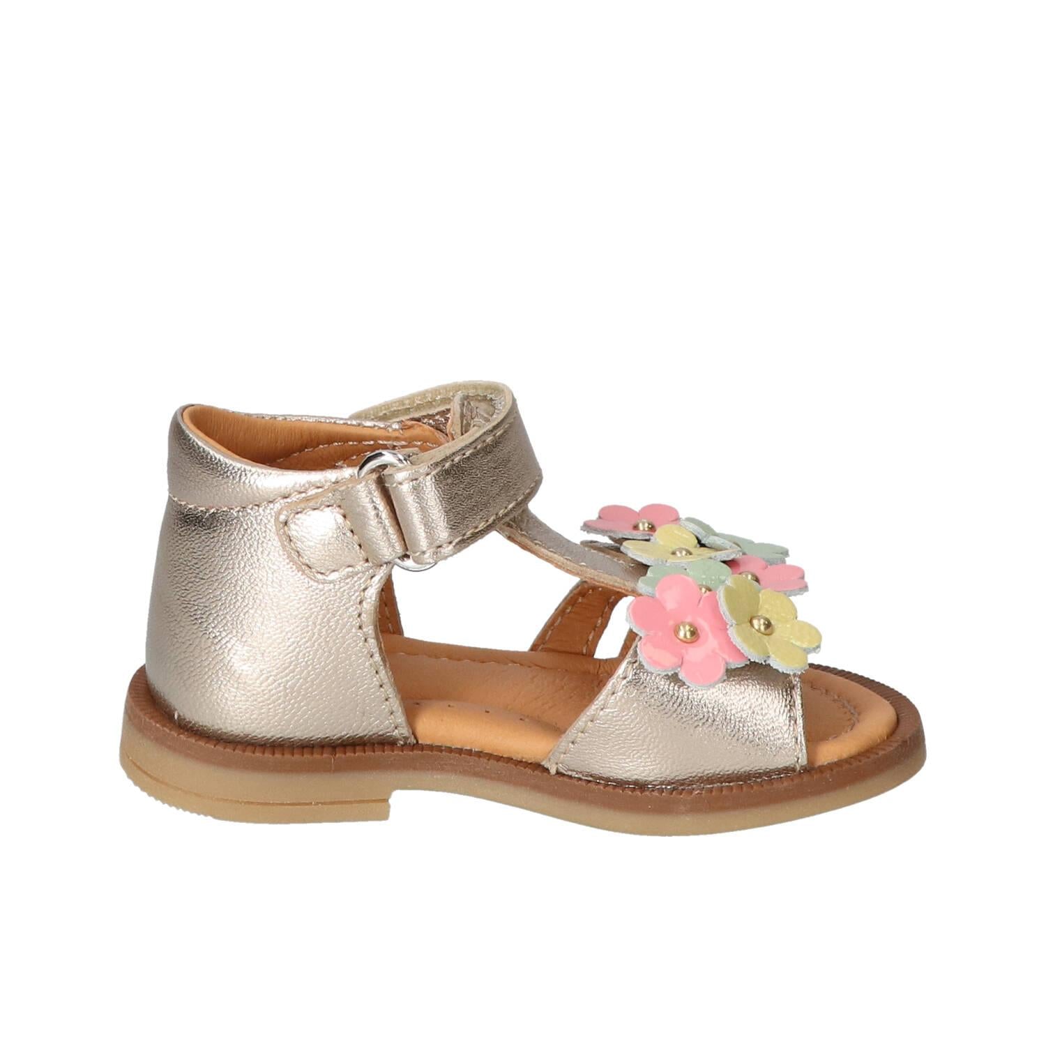 Sandalen, Roze