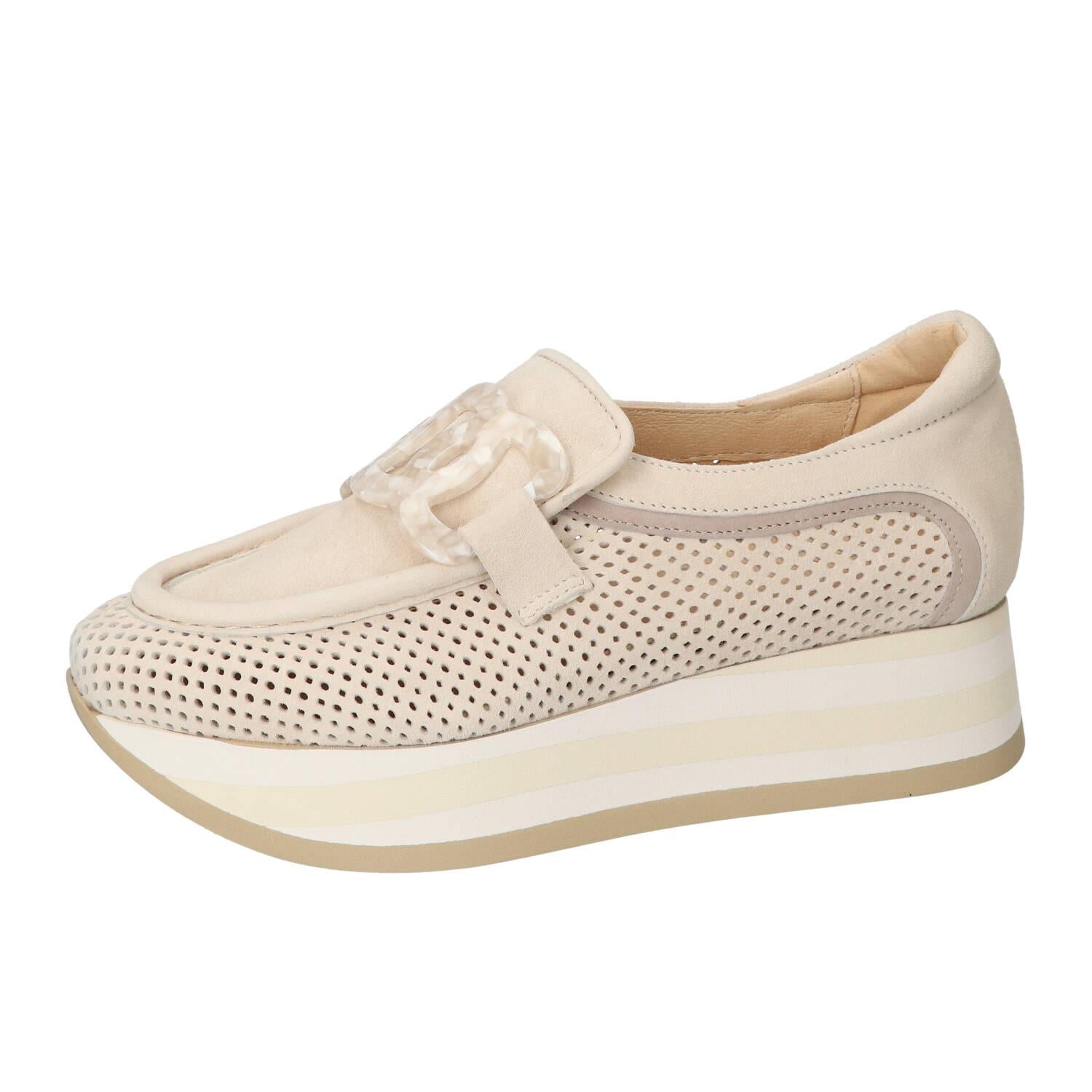 Instapschoenen, Lichtbeige
