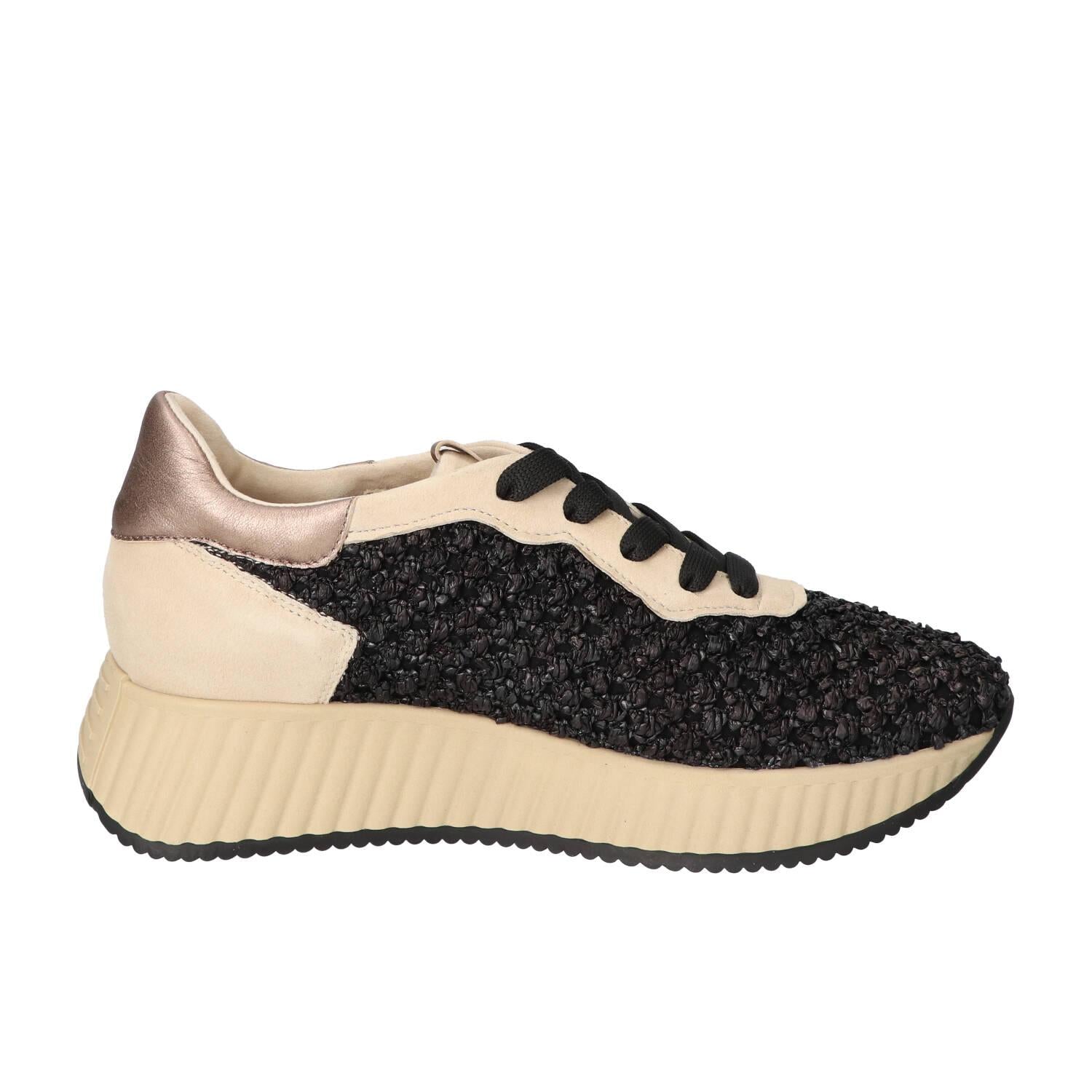 Sneakers, Zwart