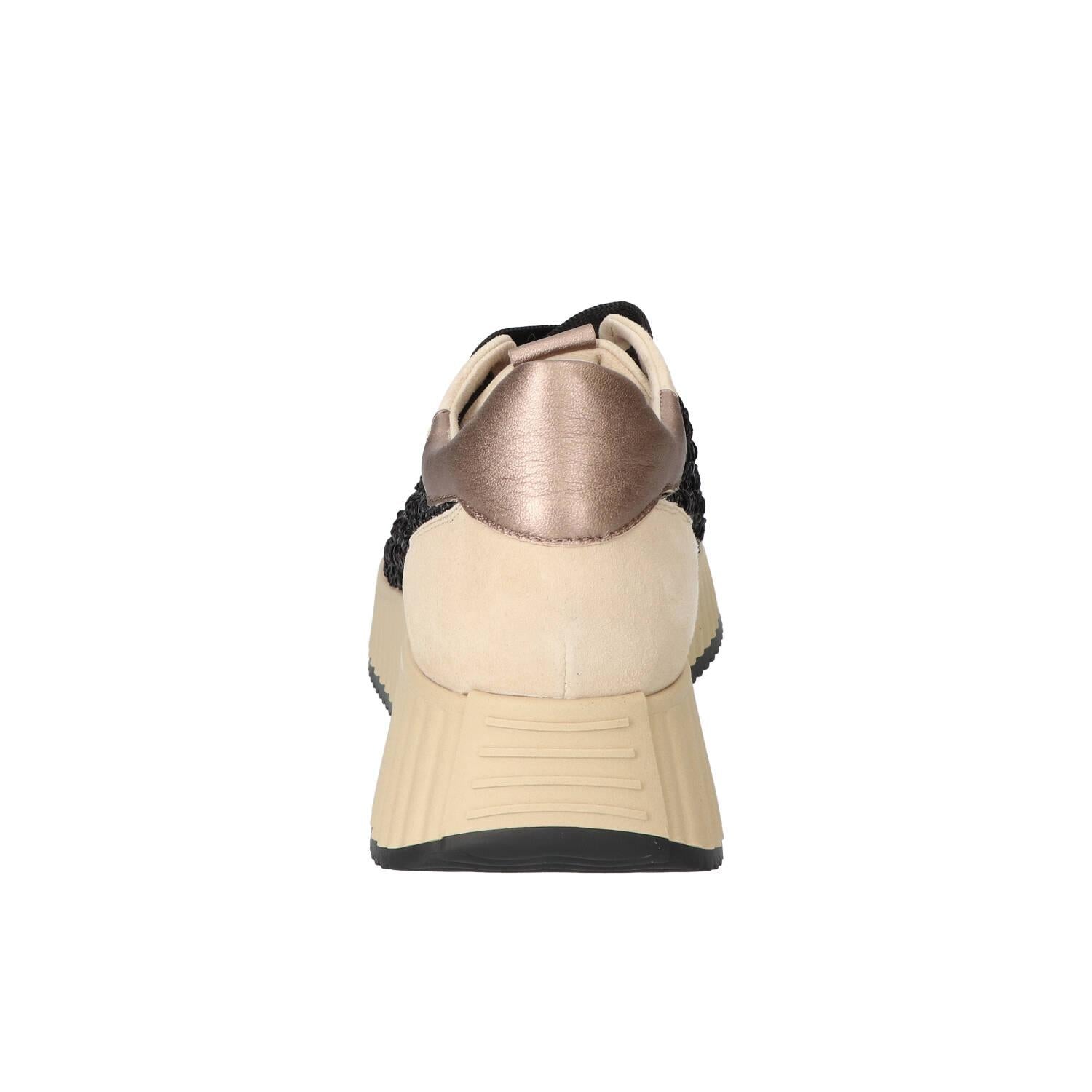 Sneakers, Zwart