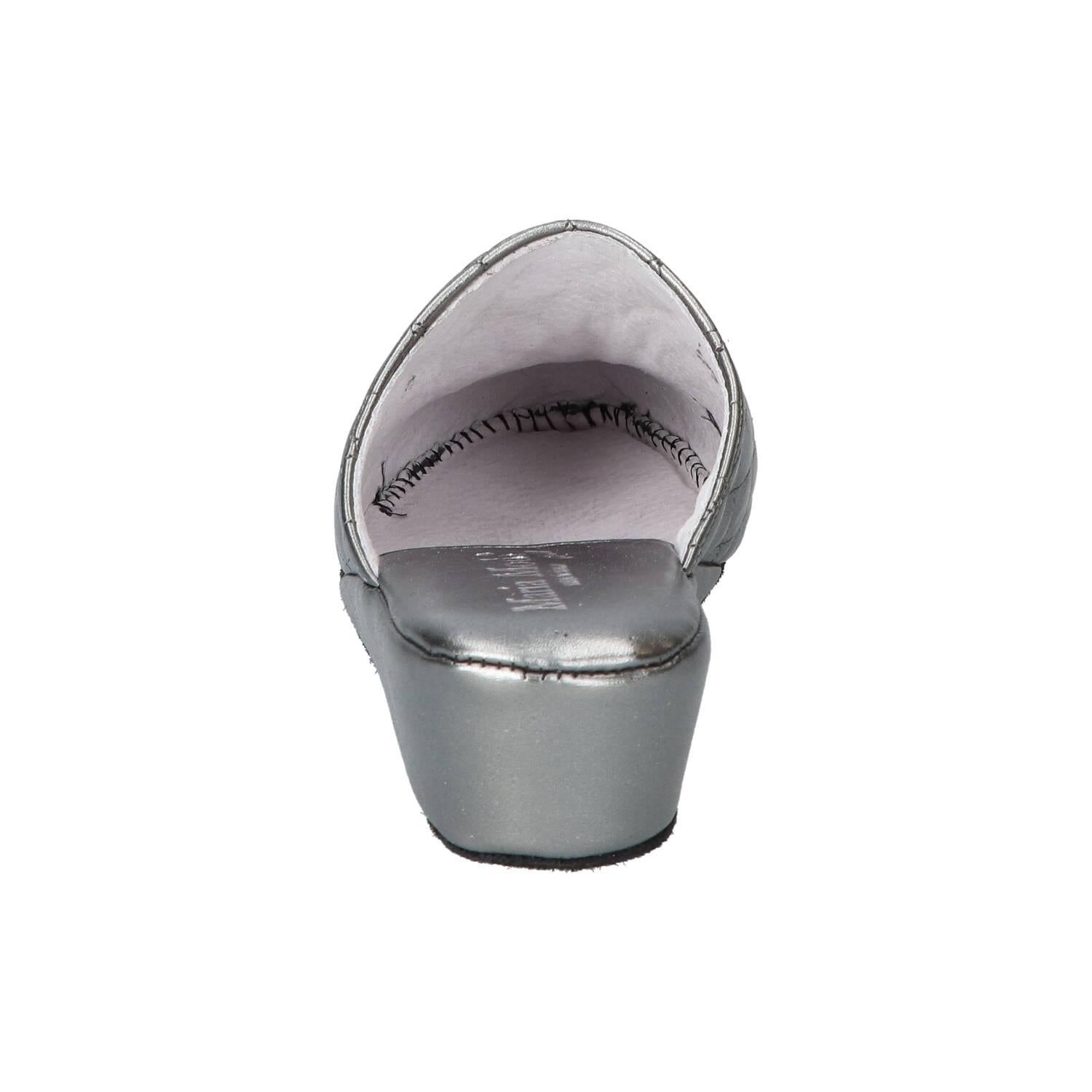 Pantoffels, Zilver