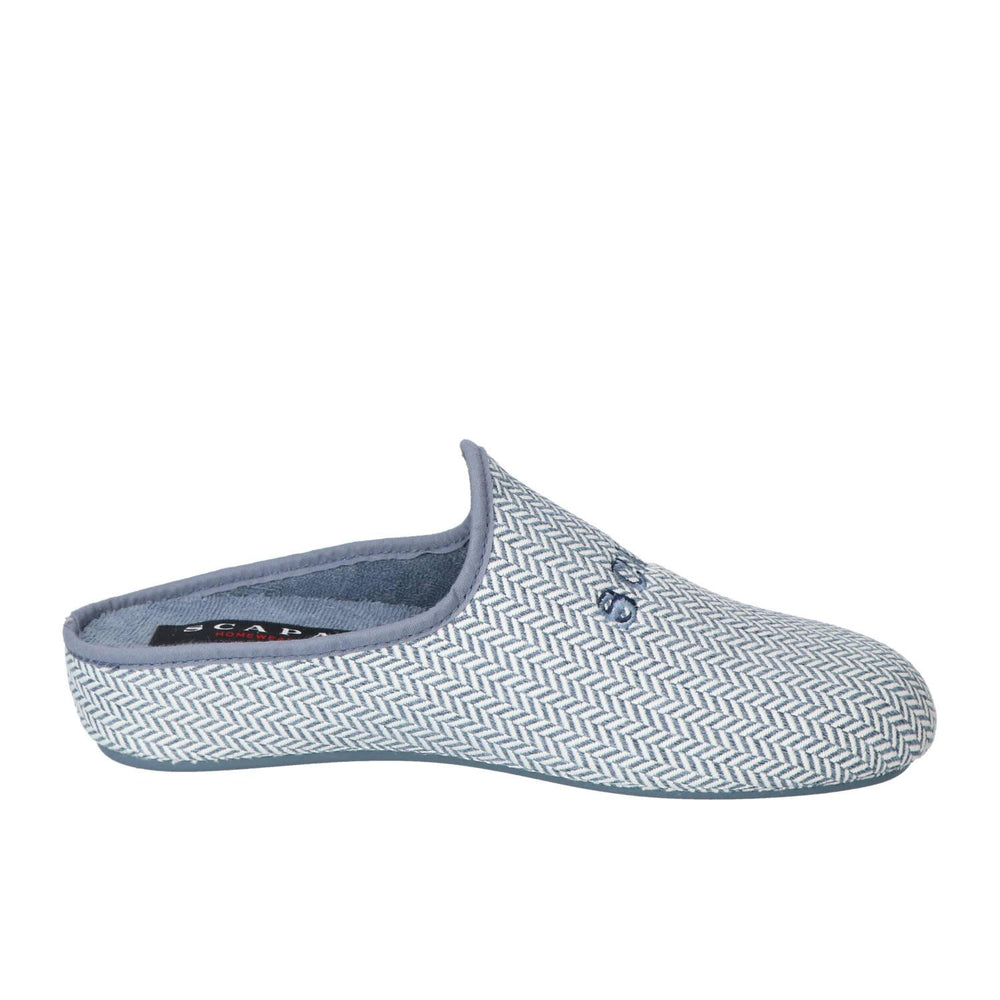 Pantoffels, Lichtblauw