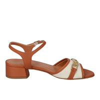 Sandalen, Cognac