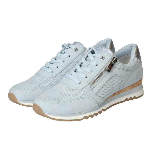 Sneakers, Lichtblauw