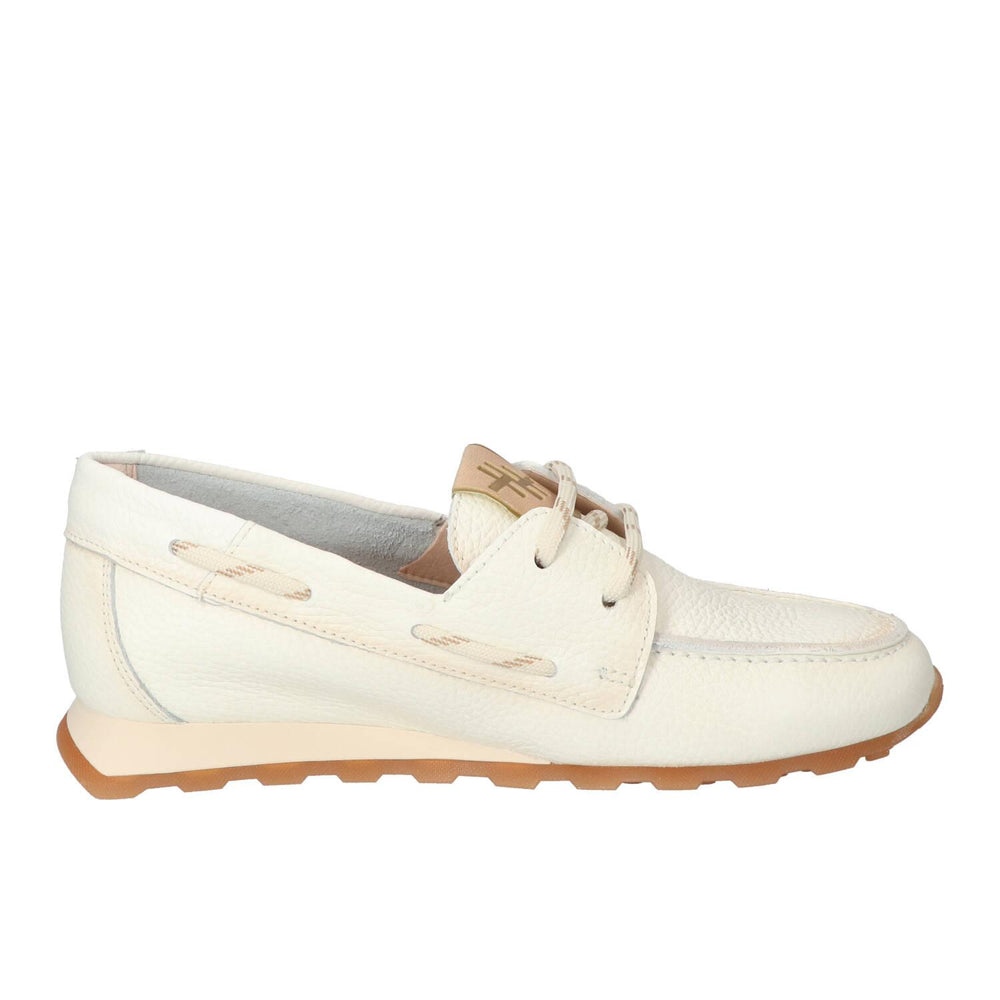 Veterschoenen, Off White