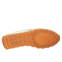 Veterschoenen, Off White