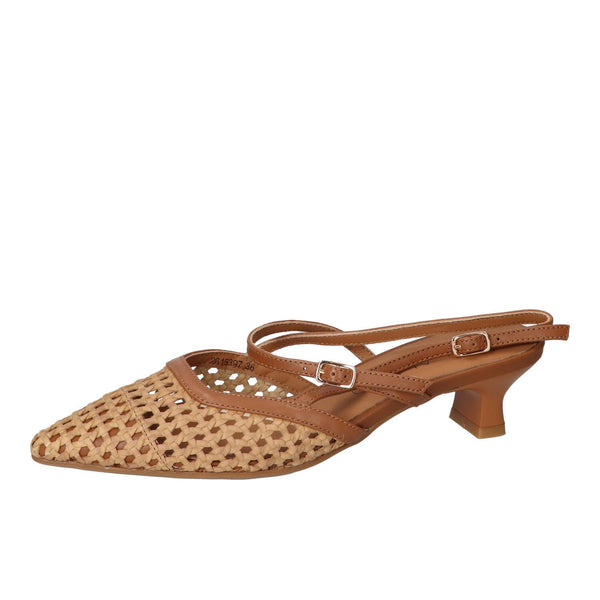 Slingback, Cognac