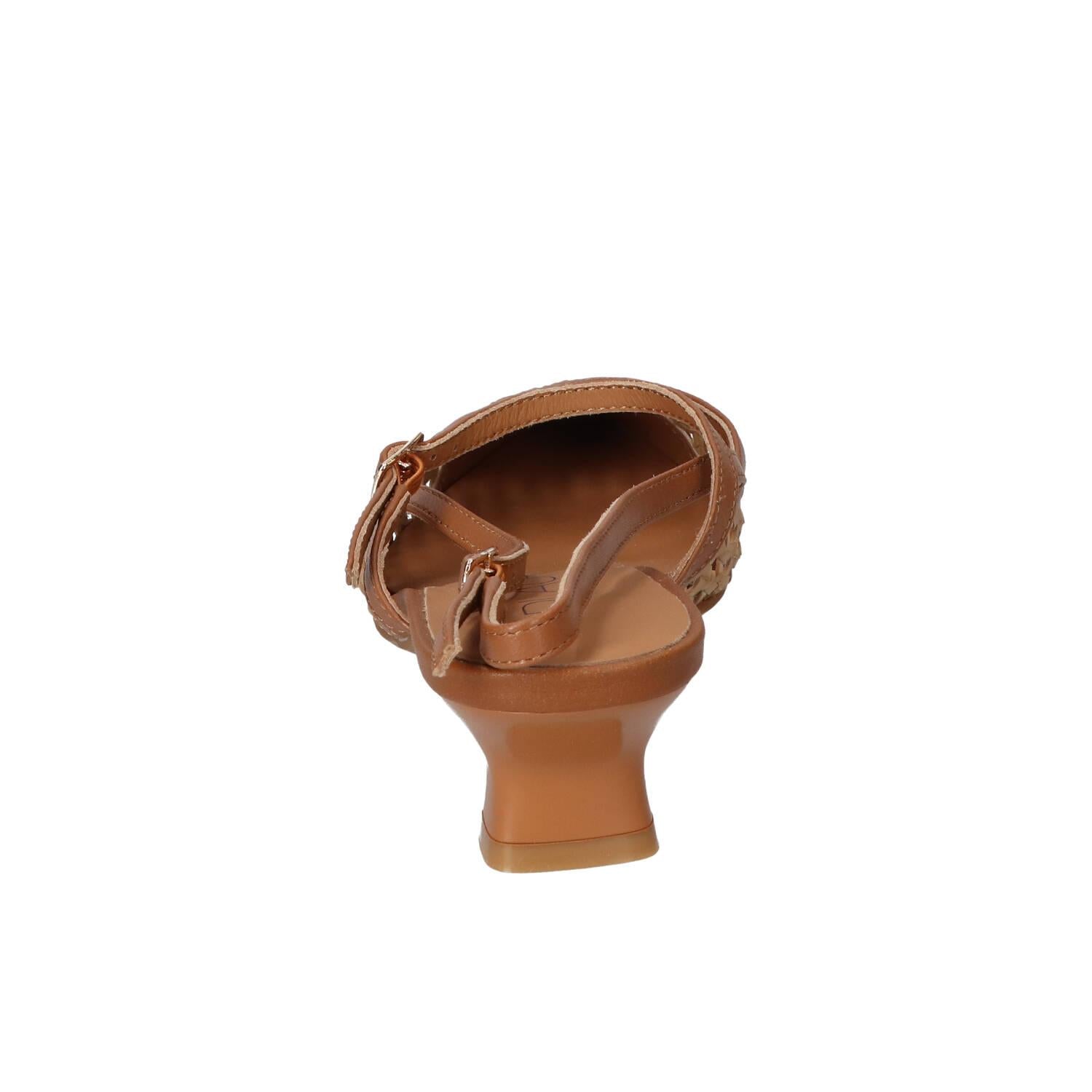 Slingback, Cognac