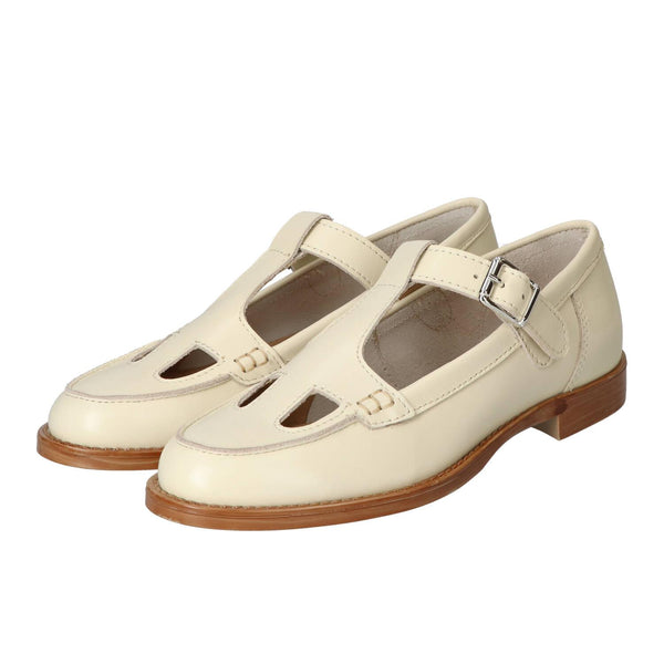 Instapschoenen, Off White