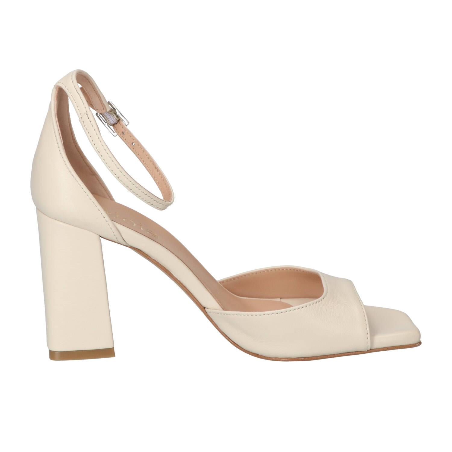 Sandalen, Off White