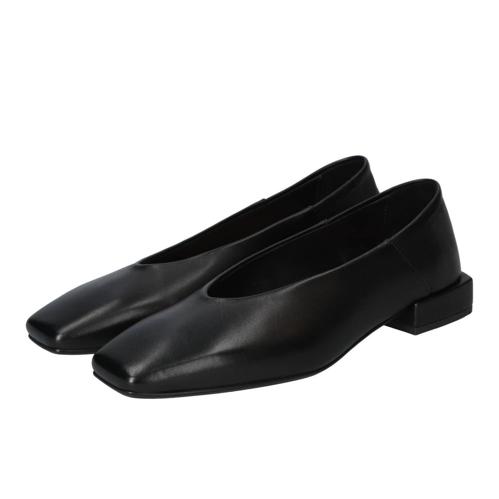 Instapschoenen, Zwart