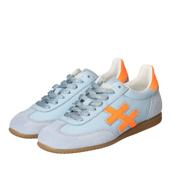 Sneakers, Lichtblauw