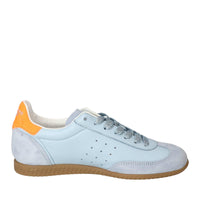 Sneakers, Lichtblauw