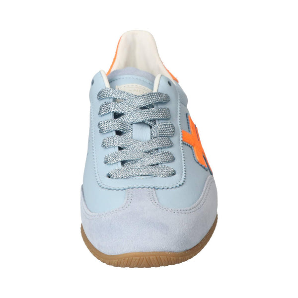 Sneakers, Lichtblauw