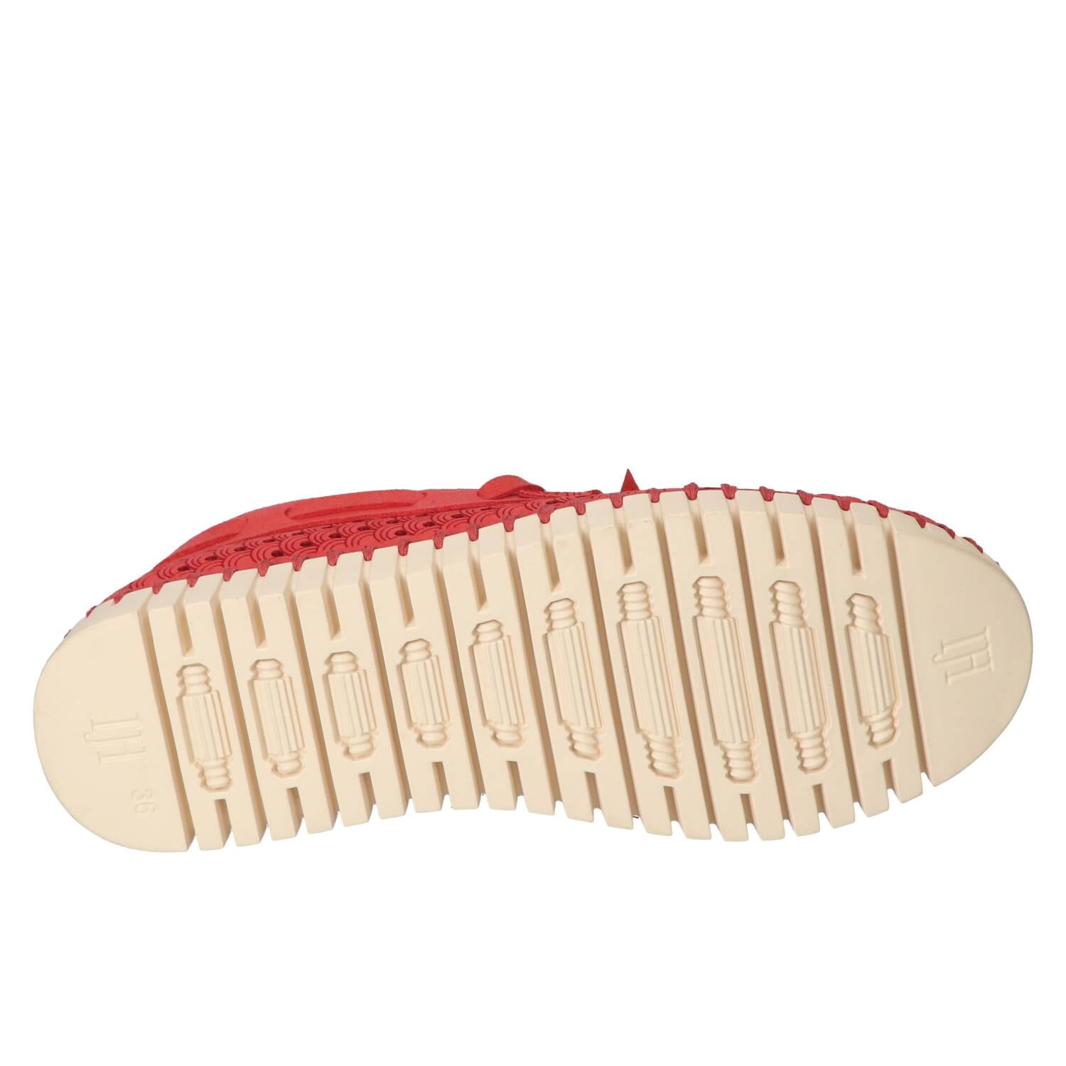 Veterschoenen, Rood