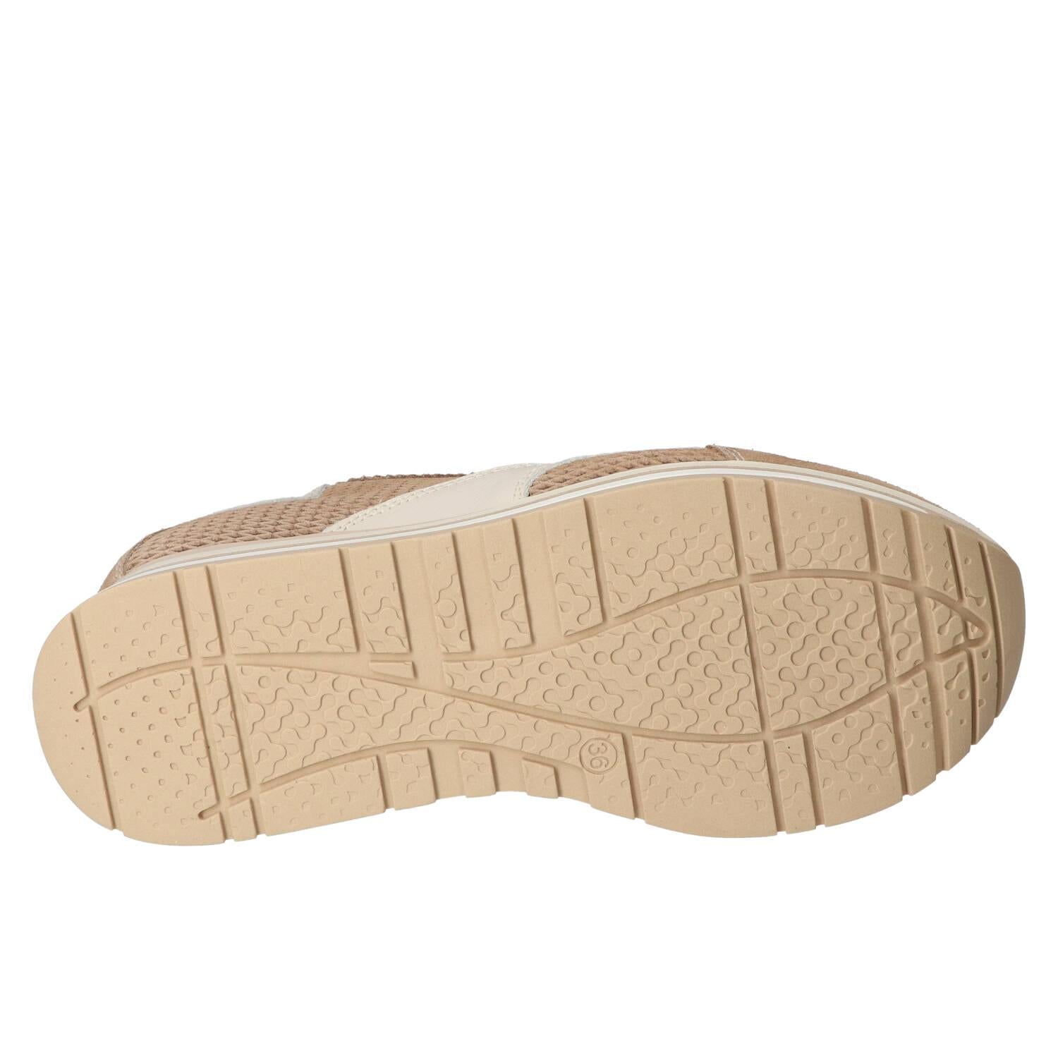 Sneakers, Taupe