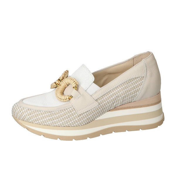 Instapschoenen, Lichtbeige